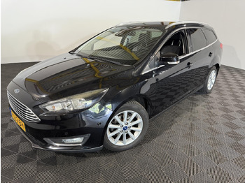 Лек автомобил FORD