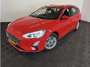 Лек автомобил FORD