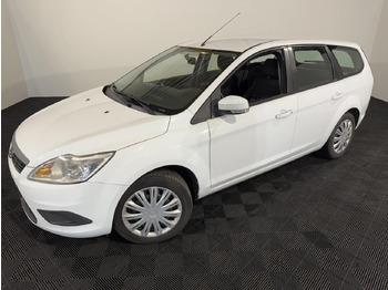 Лек автомобил FORD