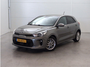 Хечбек KIA