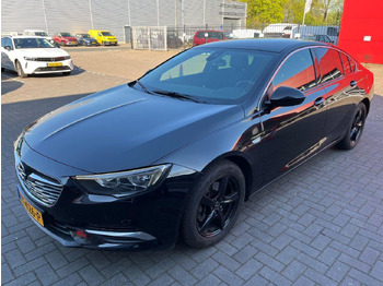 Хечбек OPEL