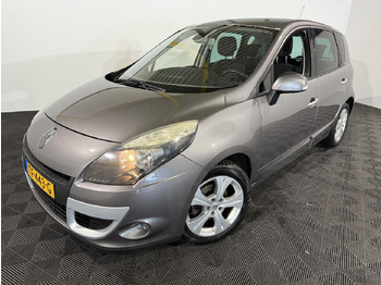 Лек автомобил RENAULT