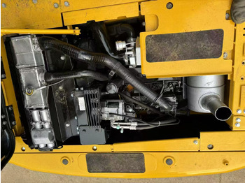 Верижен багер KOMATSU PC130-7
