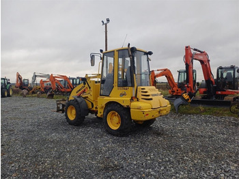 Лизинг на Komatsu WB70A Pyöräkuormaaja Komatsu WB70A Pyöräkuormaaja: снимка 3 Лизинг на Komatsu WB70A Pyöräkuormaaja Komatsu WB70A Pyöräkuormaaja: снимка 3