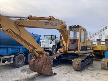 Верижен багер CATERPILLAR