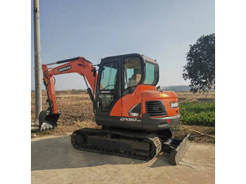 Мини багер DOOSAN DX60