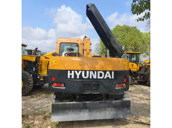 Колесен багер Hyundai R150LC-9: снимка 5