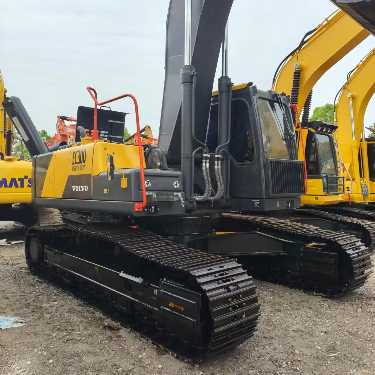Верижен багер VOLVO EC300: снимка 5