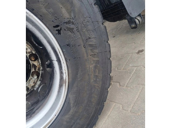 Гума OPONY TYŁ NAPĘDOWE MICHELIN X MULTI ENERGY D2 315/70/22.5 4 szt.: снимка 3