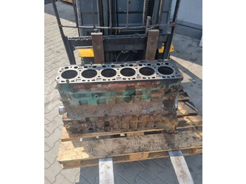 Цилиндров блок RENAULT Midlum