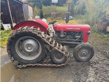 Трактор MASSEY FERGUSON 1000 series
