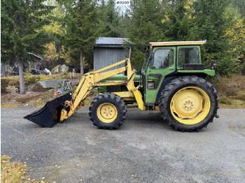 Трактор JOHN DEERE 2030