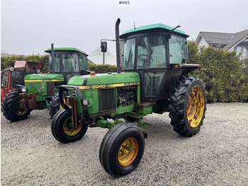 Трактор JOHN DEERE 2040