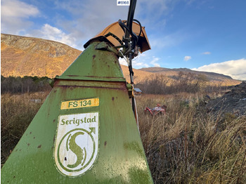 Машина за сено и фураж 1998 Serigstad forage harvester FS134: снимка 4 Машина за сено и фураж 1998 Serigstad forage harvester FS134: снимка 4