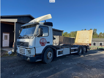 Контейнеровоз/ Сменна каросерия камион VOLVO FM