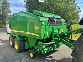 Машина за сено и фураж JOHN DEERE 2000 Series
