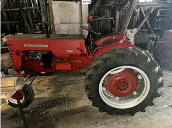 Трактор Ca.1960 McCormick D-436: снимка 2