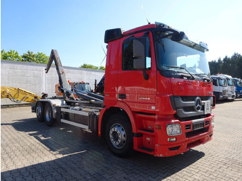Мултилифт с кука камион MERCEDES-BENZ Actros 2544