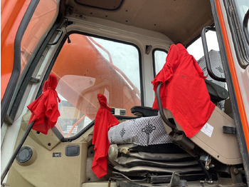 Верижен багер DOOSAN DH220: снимка 5