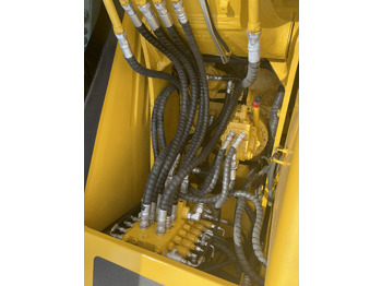 Мини багер KOMATSU PC 130-7: снимка 4
