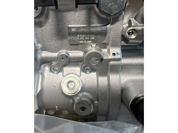 Нови Горивна помпа за Камион Bosch 2024   Bosch 420DCİ truck: снимка 5