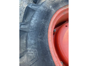 Селскостопанска техника 2stk Trelleborg TM700 på felg: снимка 4