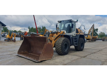 Колесен товарач LIEBHERR L 550