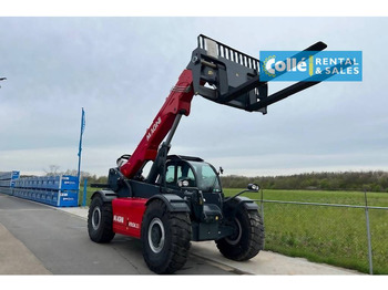 Телескопичен товарач MAGNI HTH