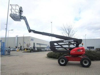 Артикулираща платформа MANITOU