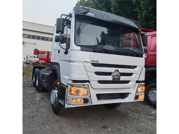 Влекач SINOTRUK HOWO