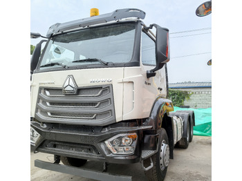 Влекач SINOTRUK HOWO