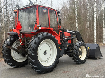 Трактор Valmet 604, 4x4 with front loader, 1985 — Well equipped!!, Jyväskylä: снимка 5 Трактор Valmet 604, 4x4 with front loader, 1985 — Well equipped!!, Jyväskylä: снимка 5