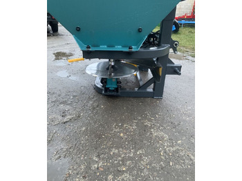 Нови Тороразпръсквачка New RNZ 600 ,800.1000 L: снимка 2 Нови Тороразпръсквачка New RNZ 600 ,800.1000 L: снимка 2