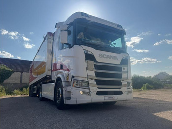 Влекач SCANIA R