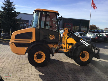 Колесен товарач JCB 409: снимка 5