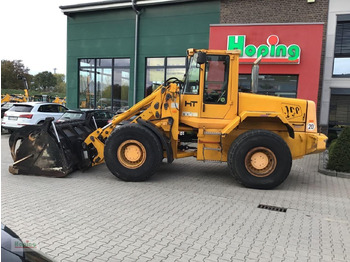 Колесен товарач JCB 436
