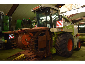 Силажокомбайн CLAAS Jaguar 860