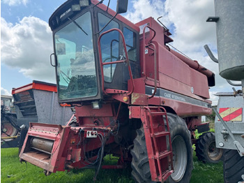 Зърнокомбайн CASE IH