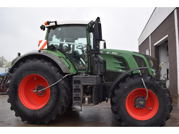 Трактор FENDT 826 Vario