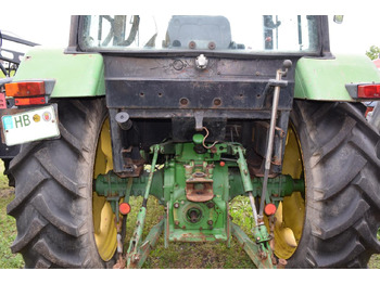 Трактор John Deere 1640: снимка 5