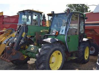 Телескопичен товарач JOHN DEERE