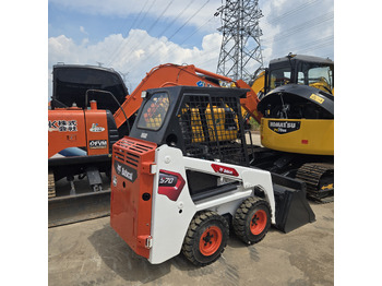 Мини челен товарач BOBCAT S70
