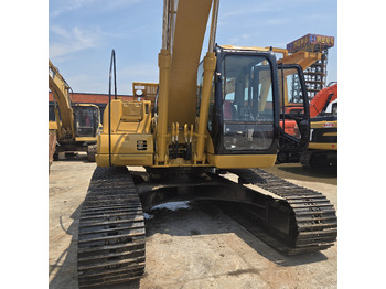 Верижен багер CAT 320C: снимка 3 Верижен багер CAT 320C: снимка 3