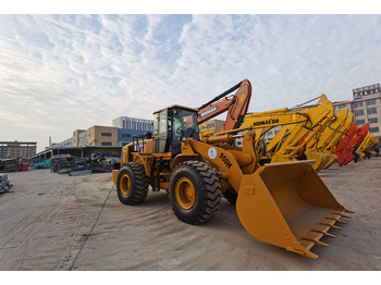 Колесен товарач CATERPILLAR 950H