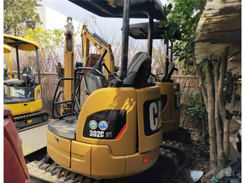 Мини багер CATERPILLAR 302