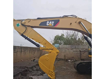 Верижен багер CATERPILLAR 320D