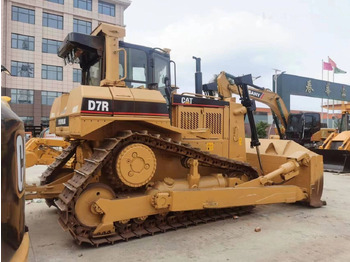 Булдозер Caterpillar D7R: снимка 2 Булдозер Caterpillar D7R: снимка 2