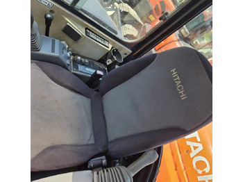 Мини багер Hitachi ZX50U: снимка 2