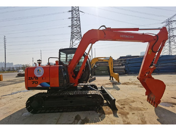 Мини багер HITACHI ZX70