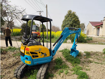 Мини багер KUBOTA U15 [ Copy ]: снимка 2
